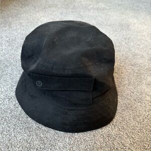 Lululemon Athletica Bucket Hat